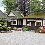 B&B Den Japanske Have 헤르닝