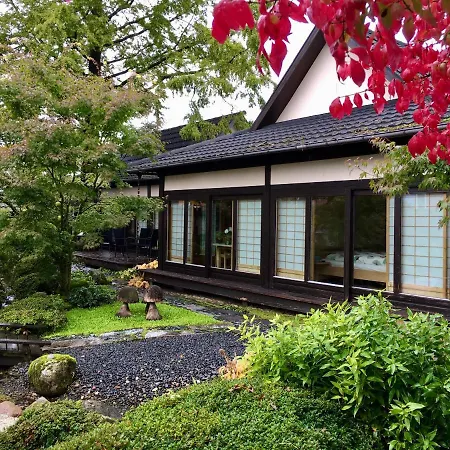 Bed & Breakfast Den Japanske Have *