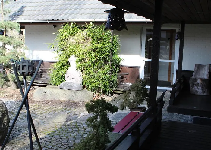 Den Japanske Have Bed & Breakfast 3*